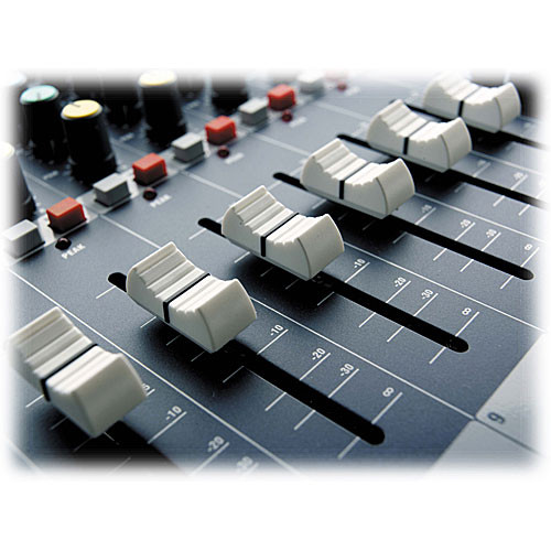 Soundcraft EPM 8 - 8 Mono + 2 Stereo Audio Console