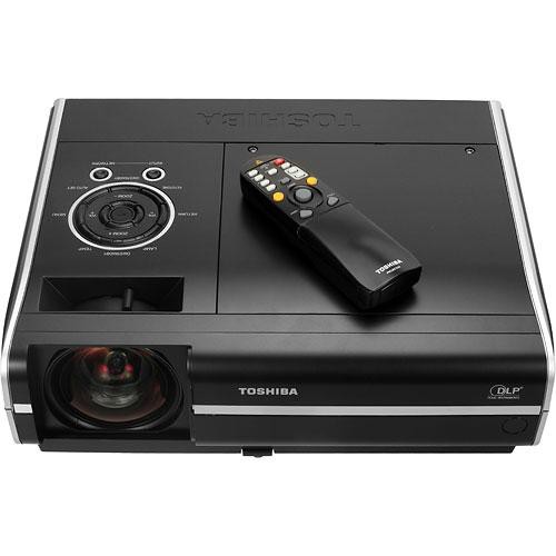 Toshiba TDP-EX20U DLP Projector with 'Extreme Short TDP-EX20U