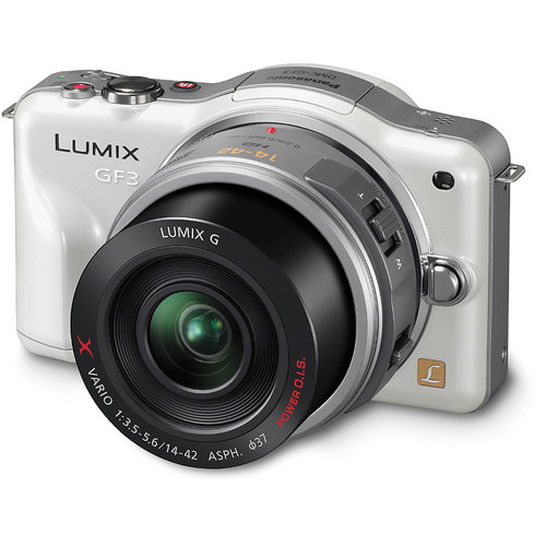 Panasonic Lumix DMC-GF3 Digital Camera Kit (White) DMC