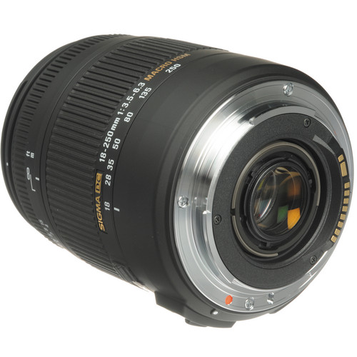 Sigma 18-250mm F3.5-6.3 DC Macro OS HSM for Canon EF Mount