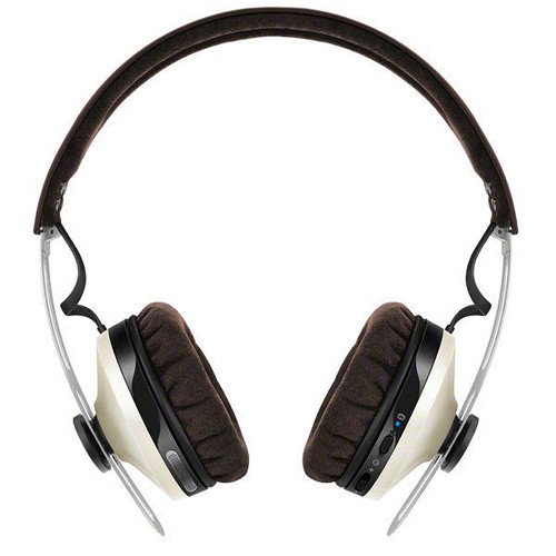 Headphones with integrated discount microphone