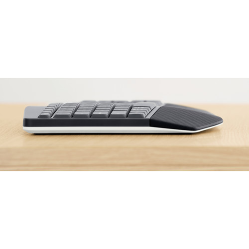 Logitech MK850 Keyboard and Mouse