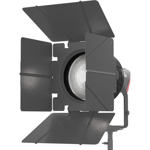 fresnel aputure