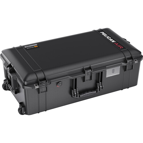 Pelican 1615AirWD Wheeled Hard Case with Divider 016150-0041-110