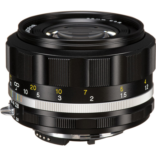 Voigtlander 90mm f/2.8 SLIIs Apo-Skopar for Nikon AIS F-Mount (Black Rim)