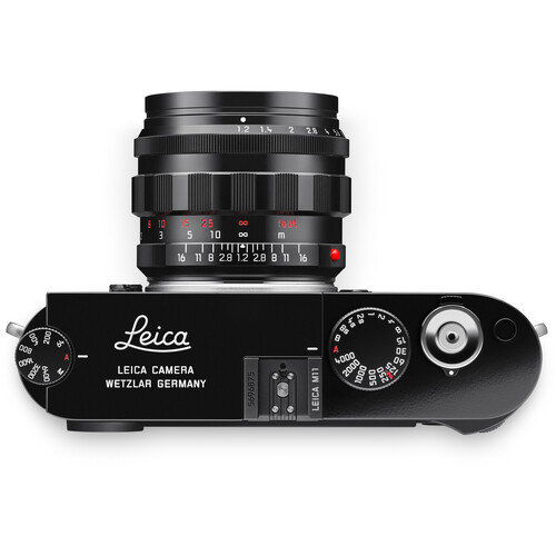 Leica M11 Rangefinder Camera (Glossy Black)