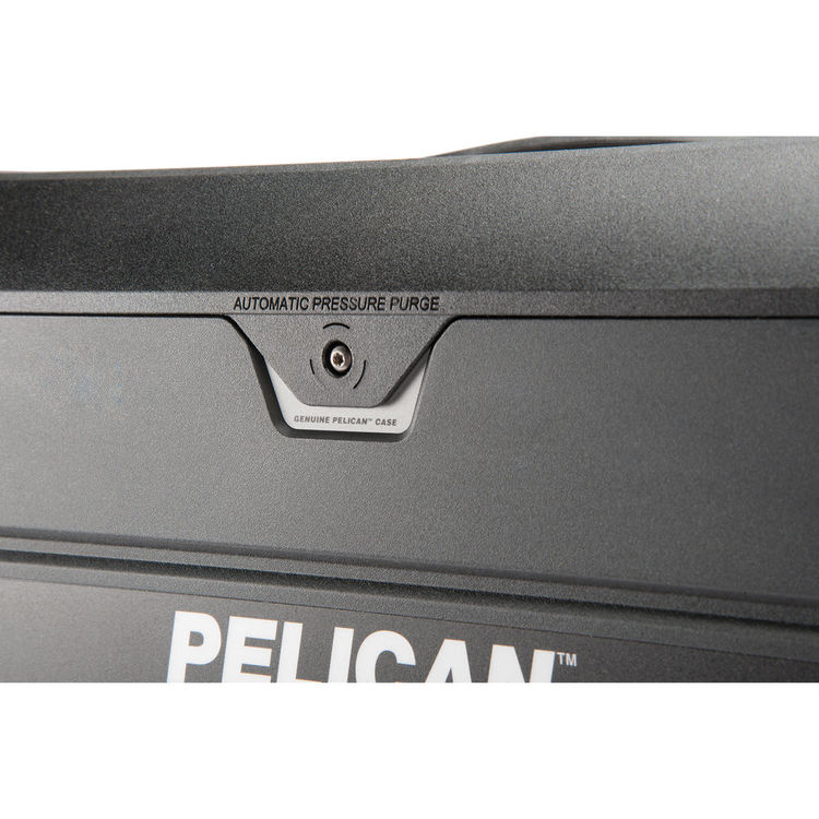 pelican el30 elite vacationer luggage