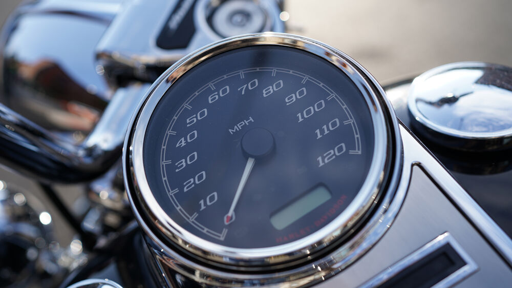 Sony FE 35mm f/1.8 GM Lens | iRobust Tech