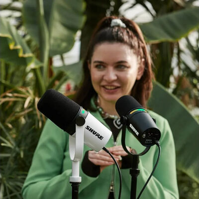 Shure MV7+ Podcast XLR/USB Microphone (White) MV7+-W B&H Photo