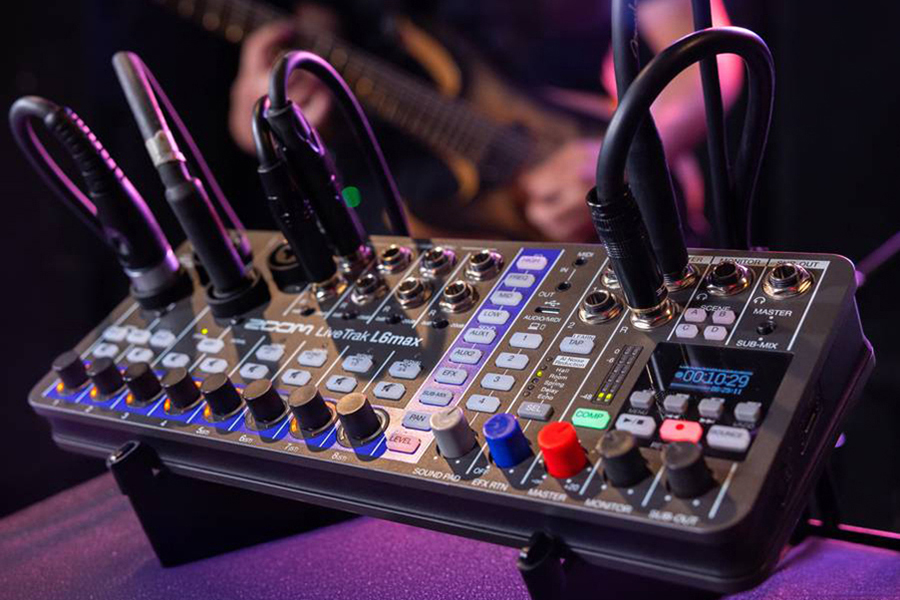 Zoom LiveTrak L6max Portable 12-Channel Mixer and Recorder