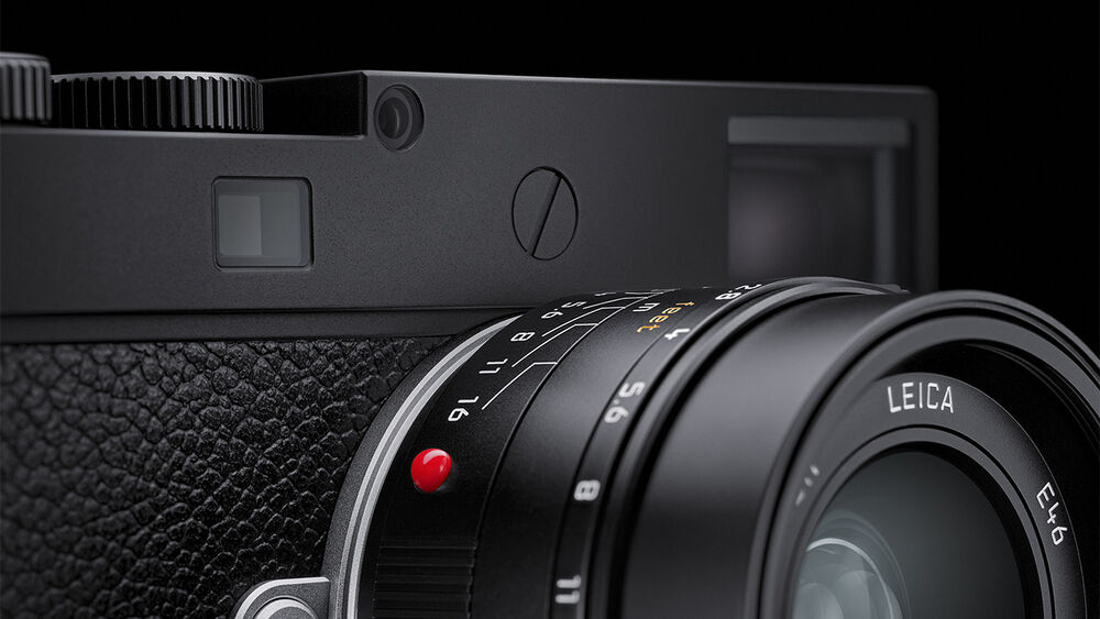 Leica M11-P Viewfinder Close-Up