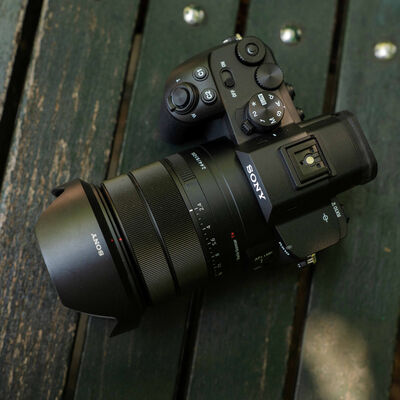 Sony RX10 V Digital Camera