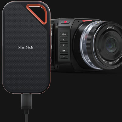 Blackmagic Studio Cámera 4K PLUS Cámara de Video de Estudio Montura micro  4/3