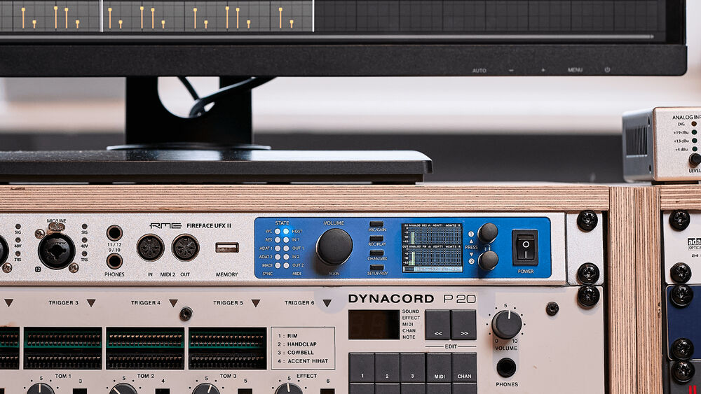 RME Fireface UFX II 60-Channel USB-B FIREFACE UFX II FS B&H