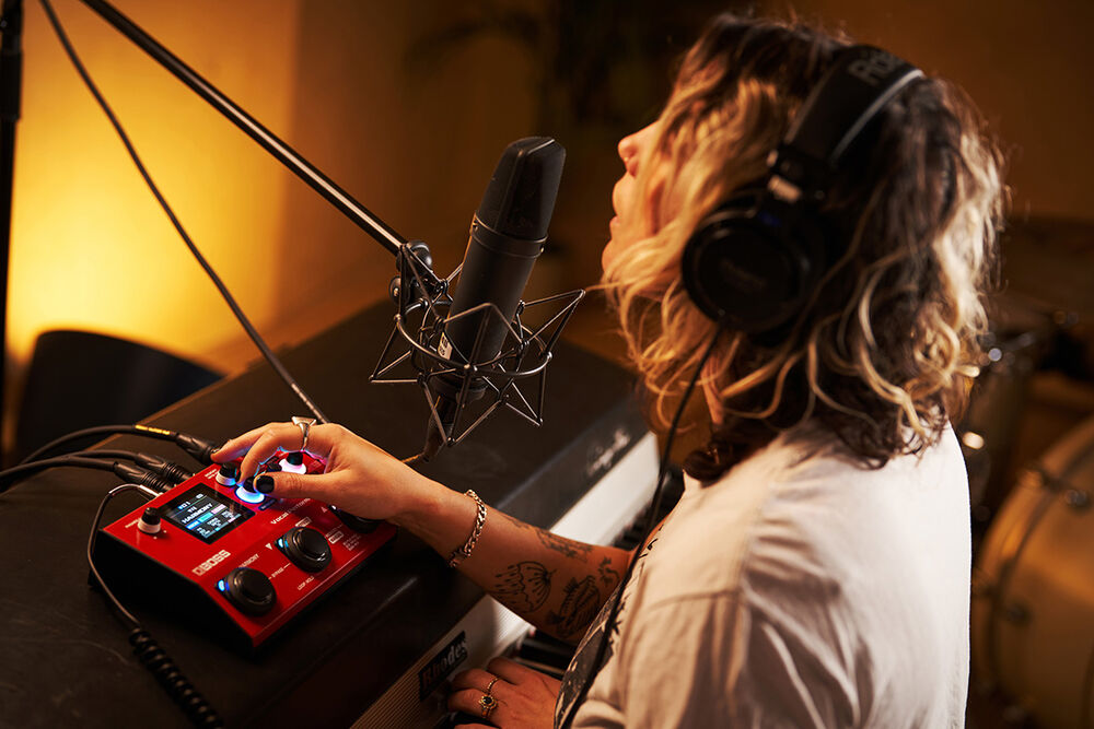 BOSS VE-22 Vocal Performer VE-22 B&H Photo Video