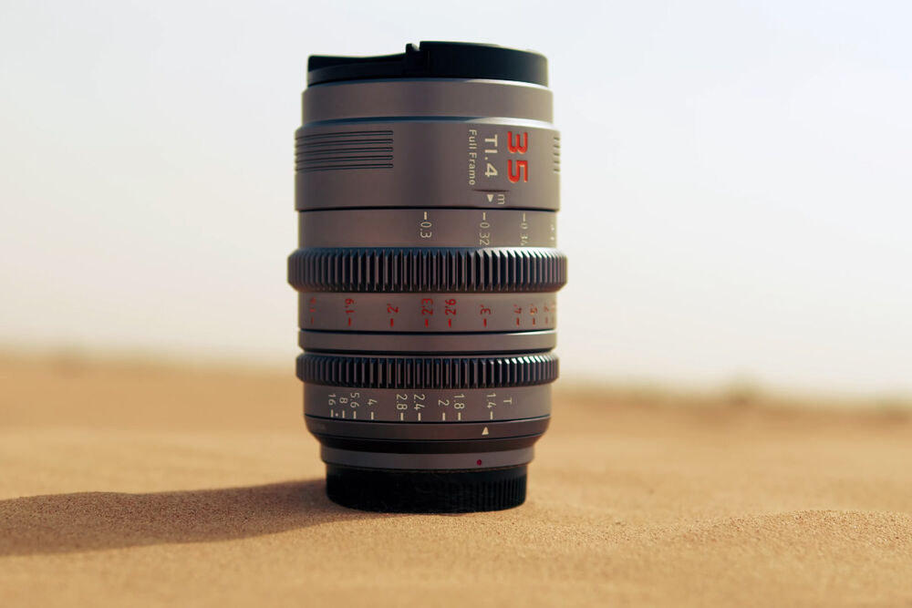 Lente cinematográfica Sirui VP-1 Vision Prime 35mm T1.4 Full-Frame